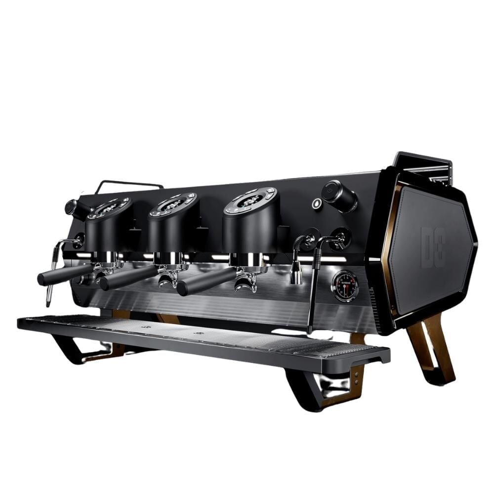 Sanremo D8 Pro Tam Otomatik Espresso Kahve Makinesi, 3 Gruplu