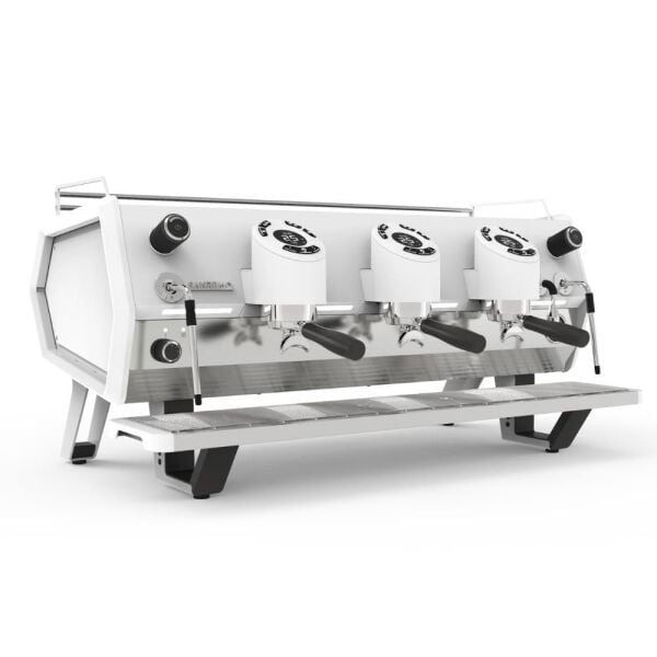 Sanremo D8 Tam Otomatik Espresso Kahve Makinesi, 3 Gruplu